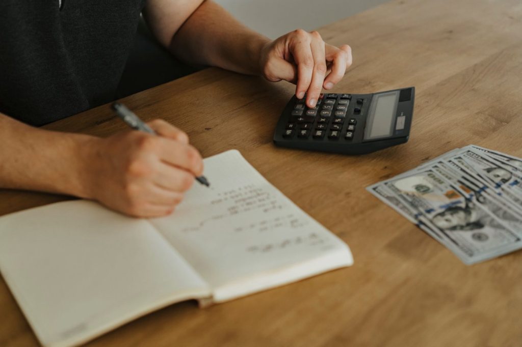 Astuces pour réduire le budget courses et dépenses quotidiennes