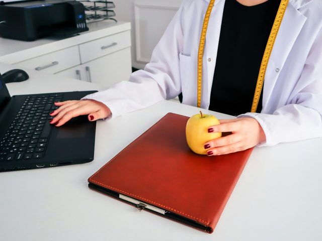 Pourquoi le pain complet et les bananes pourraient aggraver votre constipation